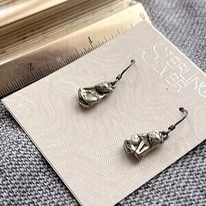 Vintage-New Sterling Silver Cat‎ Earrings - Happy Unique & Fun Y2K